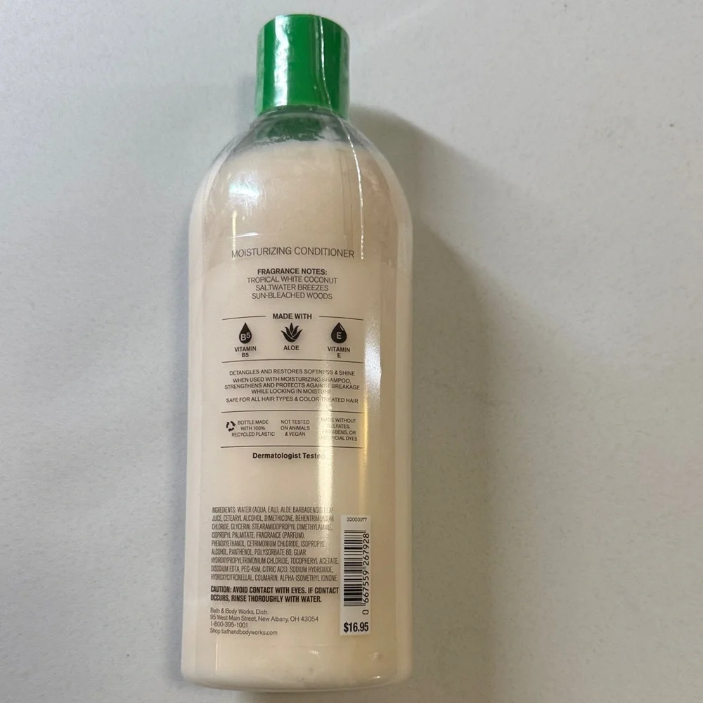 Bath & Body Works Waikiki Beach Coconut Conditioner - Green and Cream